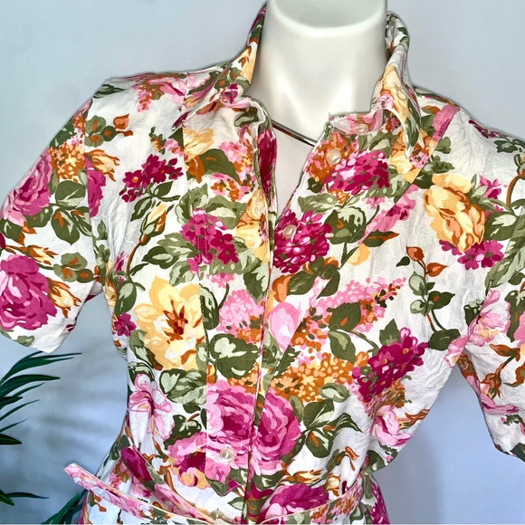 v i n t a g e :: Floral Cottagecore Buttoned Belted Dress - Picture 11 of 15